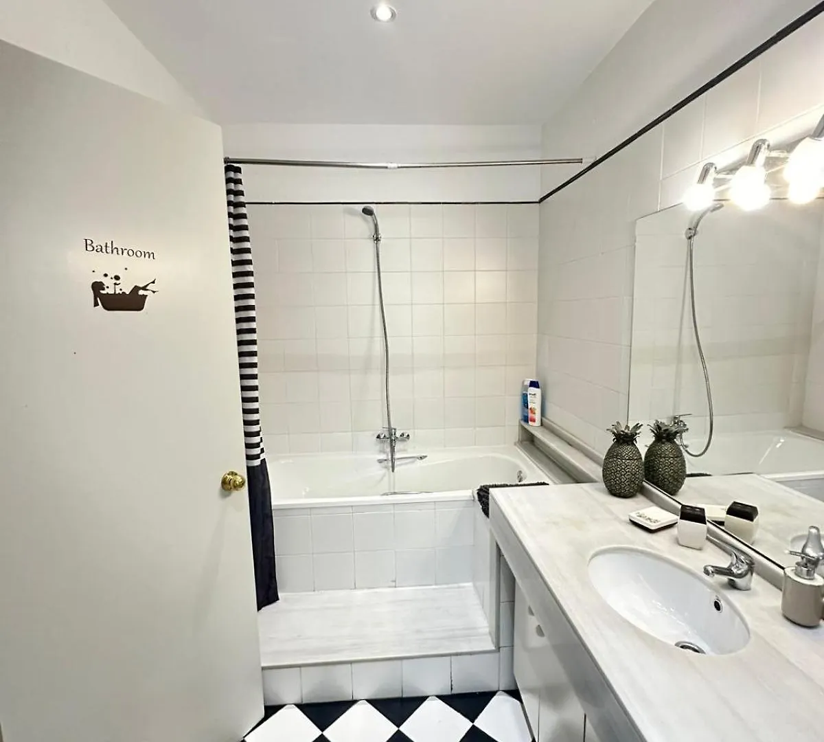 Rooms Aribau Barcelona 0*,  Španělsko