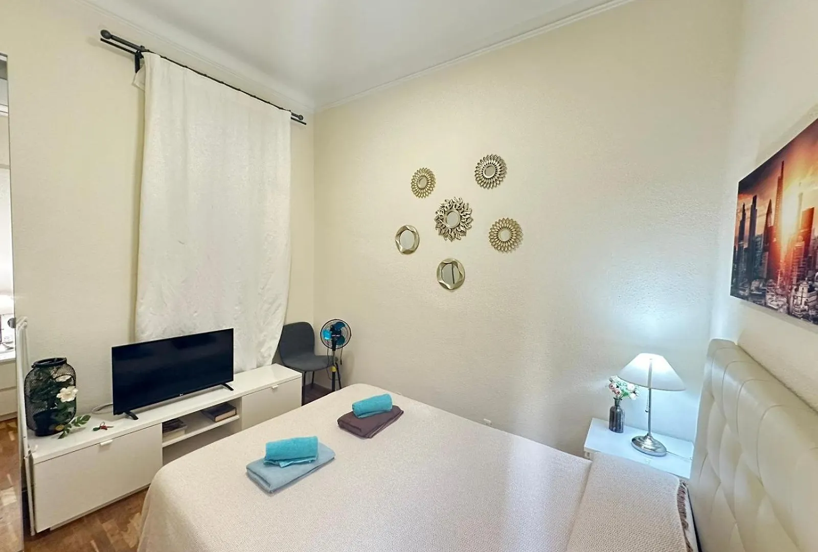 Rooms Aribau Barcelona Bed & Breakfast